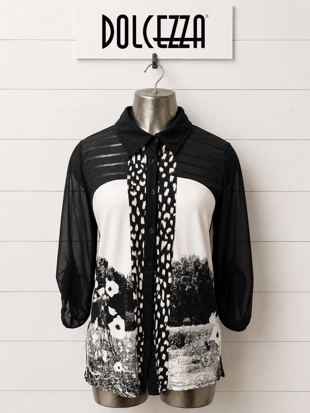 DOLCEZZA Black & White Printed Sheer Blouse Estimated Size 6-8